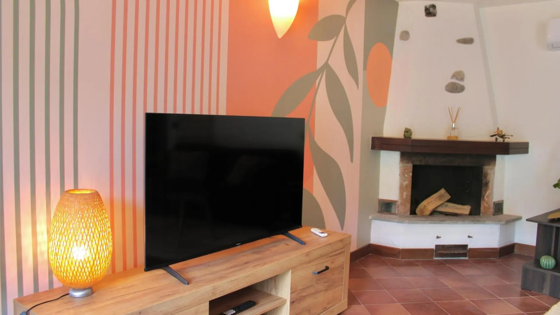 Contacten van Lakefront 1Br Lake Garden Access
